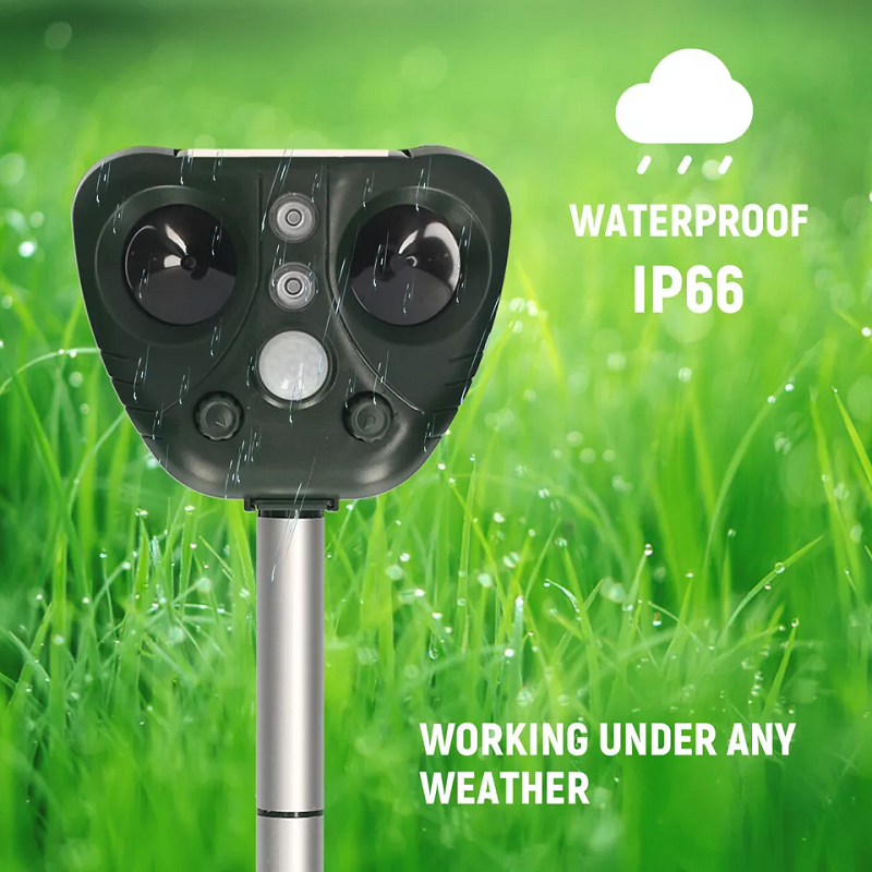 Outdoor Ultrasonic Animal Repeller with Solar Panel and LED Flashing Light, IP44 Waterproof