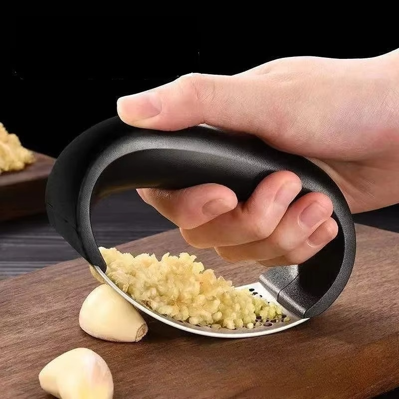 Stainless Steel Garlic Press with Ergonomic Handle and Dishwasher Safe Design