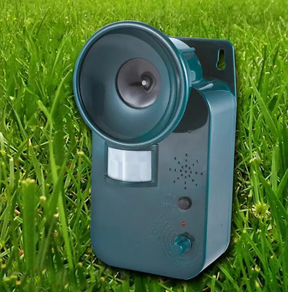 Motion-Activated Ultrasonic Animal Repeller with LED Flash and Adjustable Frequency, 5000 Sq Ft