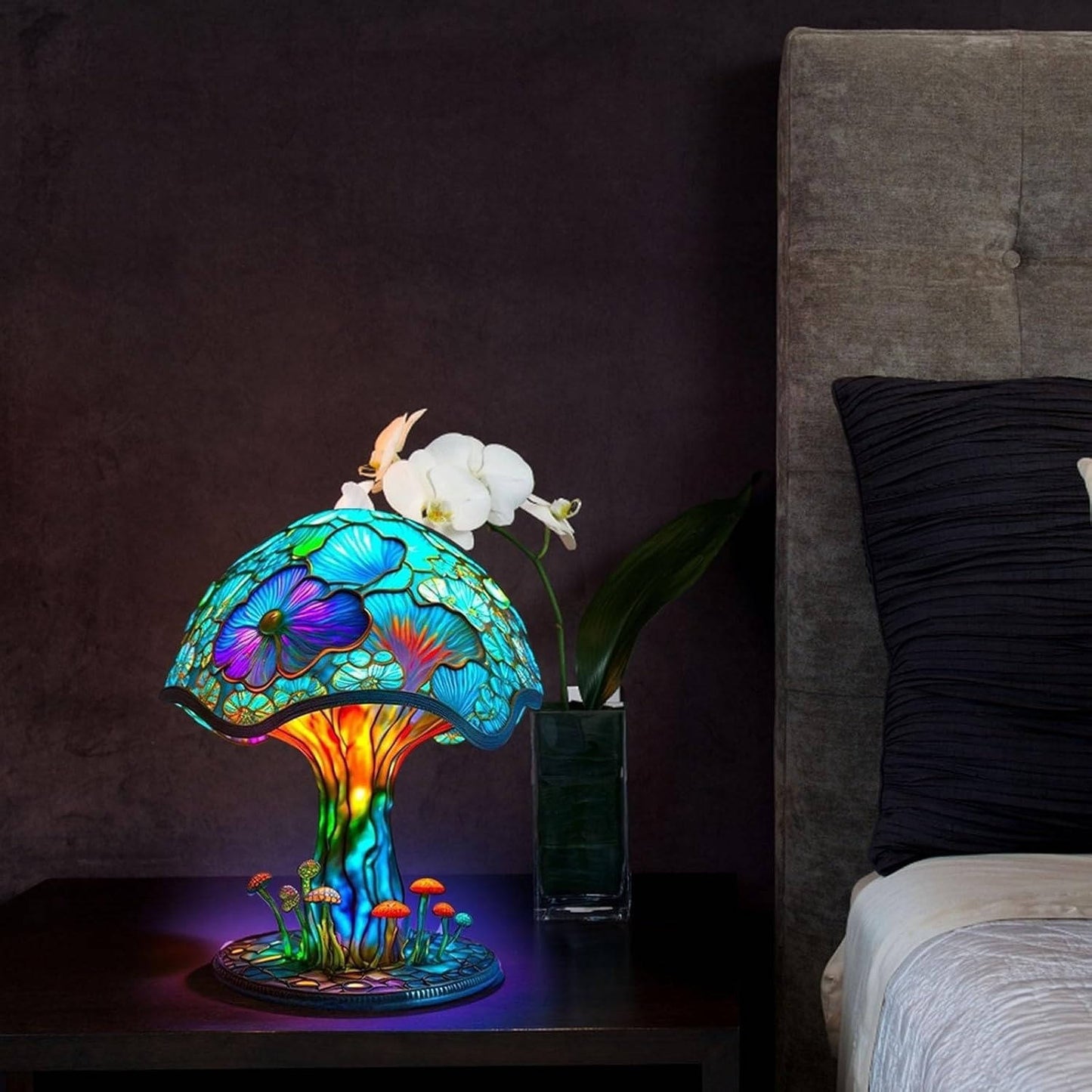 Enchanting Stained Glass Table Lamp, Elegant Decorative Accent Lighting for Home