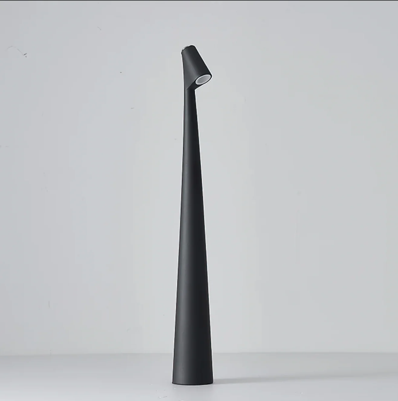 Rechargeable Touch Control Table Lamp with Adjustable Color Temperature and Stepless Dimming